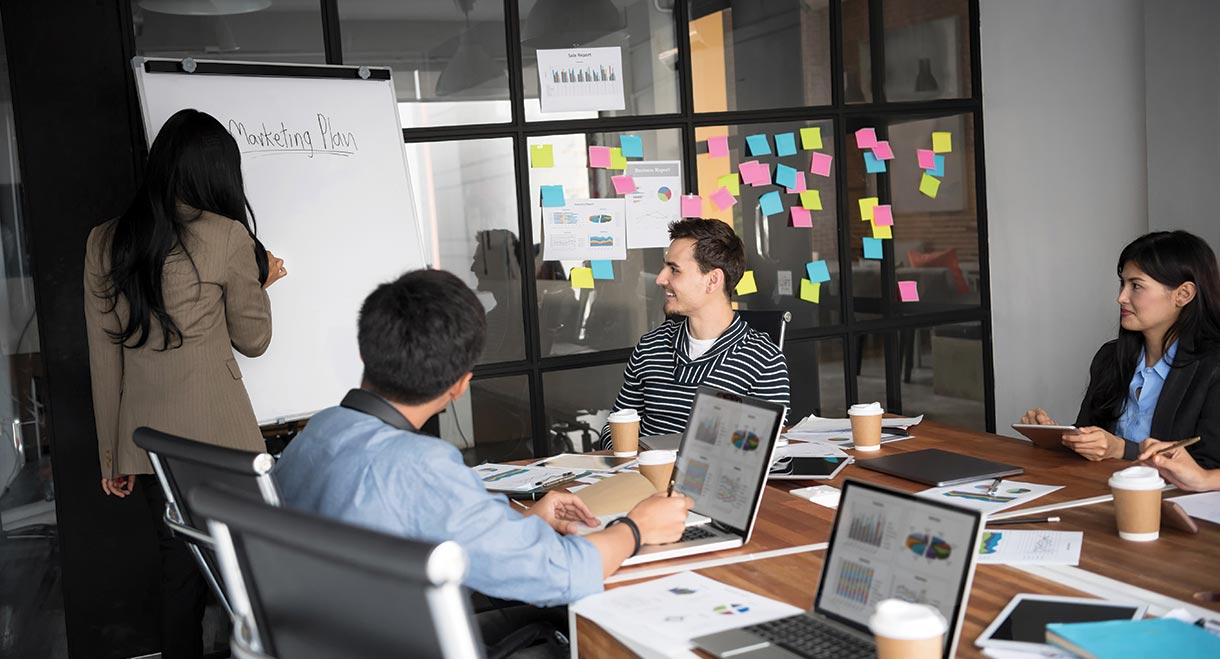 how to set up teams offshore to outsource digital marketing